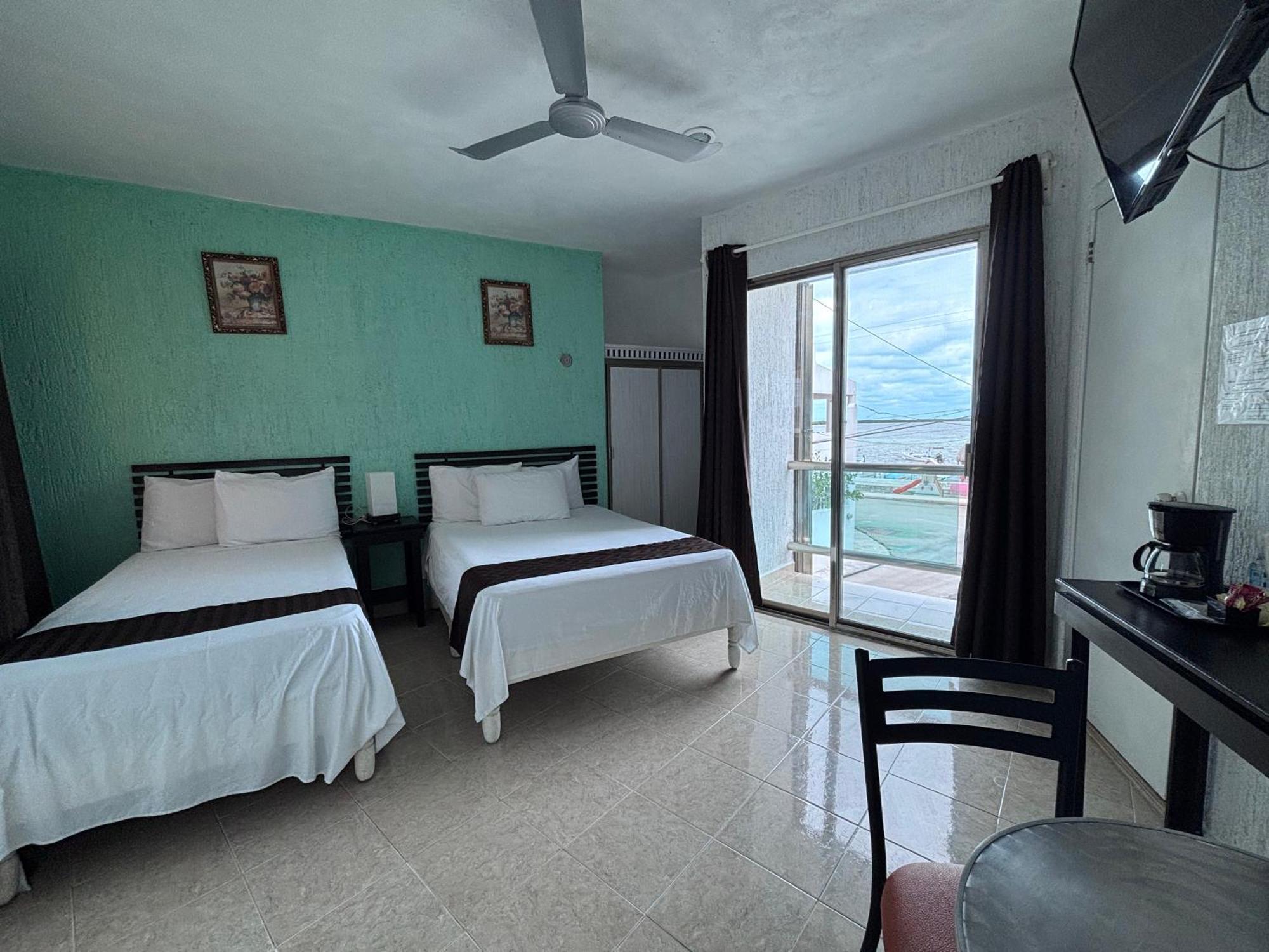 Hotel Posada Mercy Río Lagartos Eksteriør billede