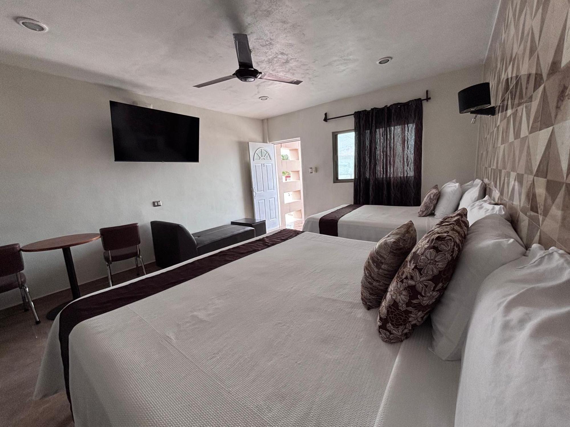 Hotel Posada Mercy Río Lagartos Eksteriør billede