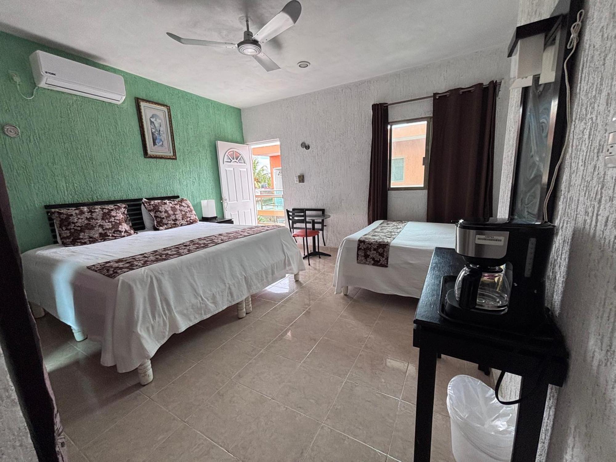 Hotel Posada Mercy Río Lagartos Eksteriør billede